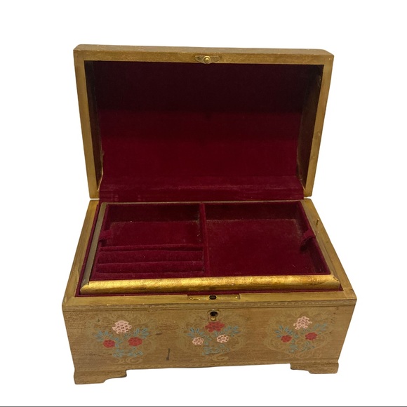Vintage Florentine Chest Style Musical Jewelry Box! Made in Japan! - Picture 2 of 10